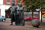 The Emigrants by Eamonn O'Doherty (1990), Waterloo Place, Derry, Nothern Ireland.