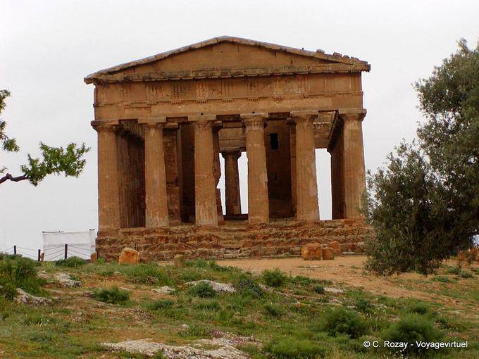 Another view of the Temple of Concord, Agrigento - Italy