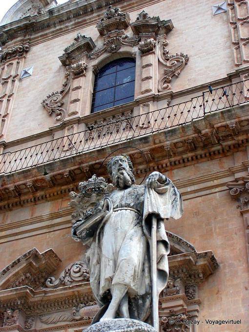 Statue of Modica - Italy