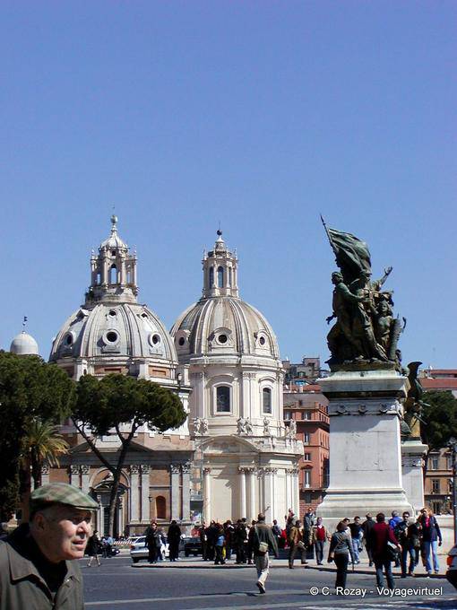 Passing the Piazza della Madonna di Loreto, Rome - Italy
