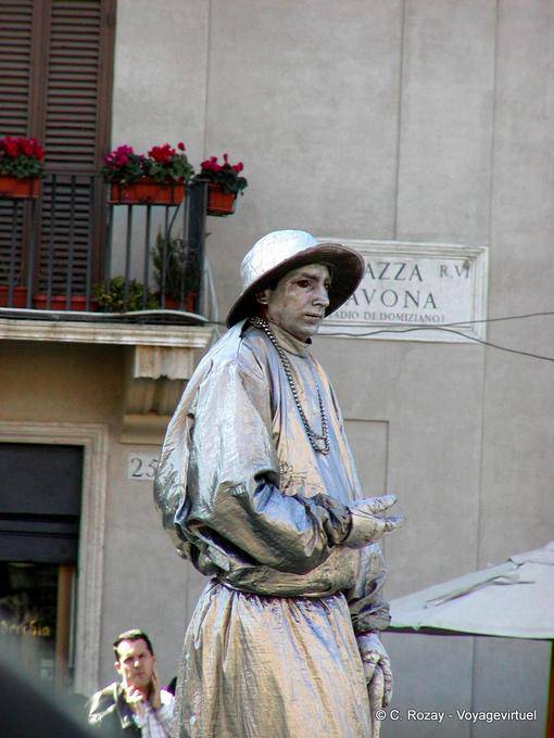 A mime in Piazza Navona, Rome - Italy