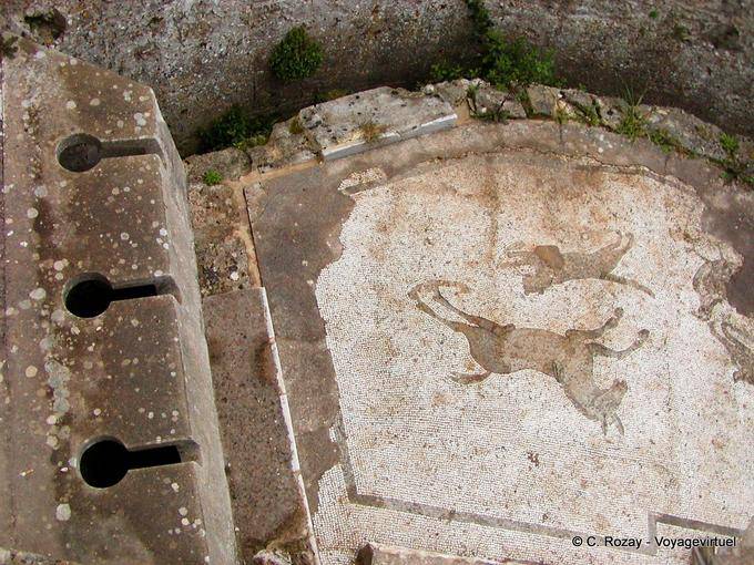 Latrines and women decorated Villa Casale - Italy