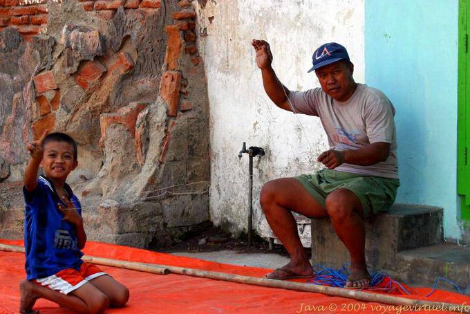 The artisan and the boy, Banyuwangi, Java - Indonesia