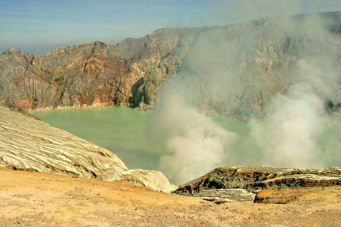 Sulfur fumaroles, Java - Indonesia