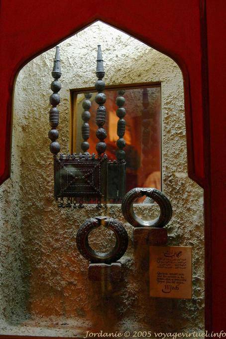 Heavy jewelry, museum Amman - Jordan