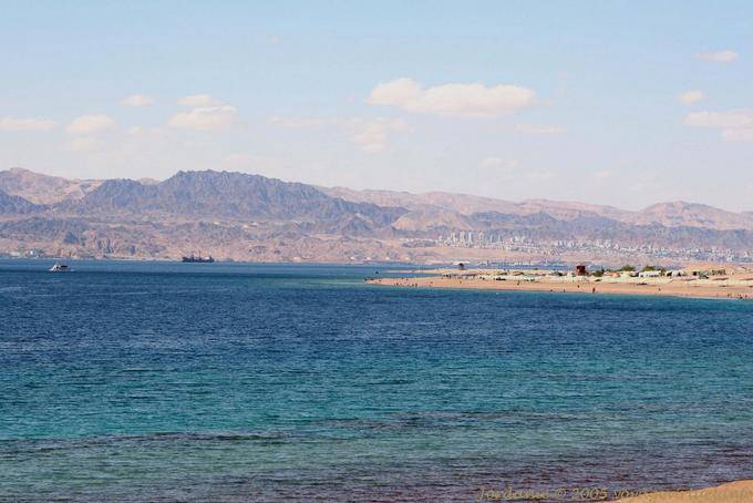 Mountains and buildings of Eilat (Israel) from the coast of Aqaba - Jordan