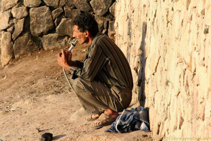 Smoking hookah, Aqaba - Jordan