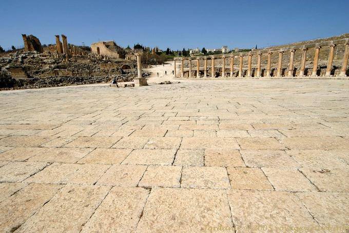 Pavement forum, Oval Plaza, Jerash - Jordan