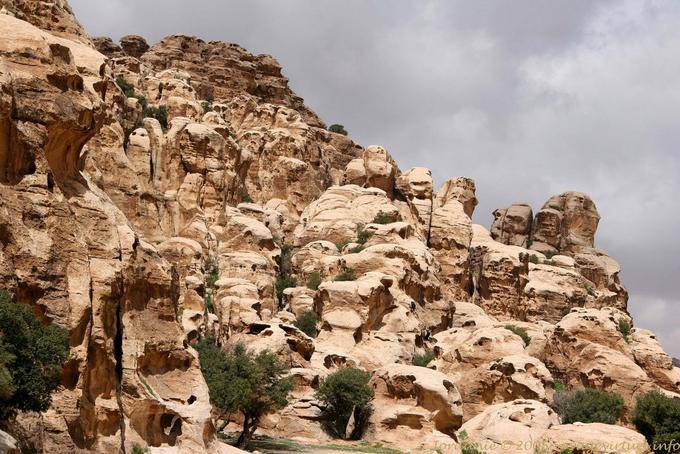 Rocks cracked the Siq al-Barid, Little Petra - Jordan