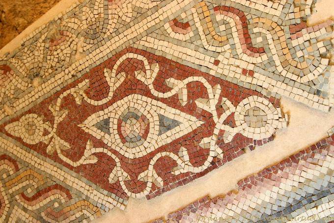 Eye and polychrome geometry, mosaic, Madaba - Jordan