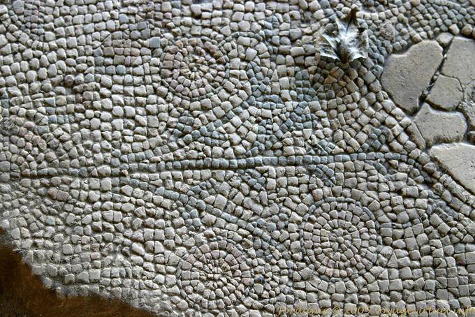 Church of the Virgin: soil composed of geometric mosaics, Madaba - Jordan