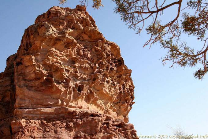 Schkroot, around the Deir, Petra - Jordan