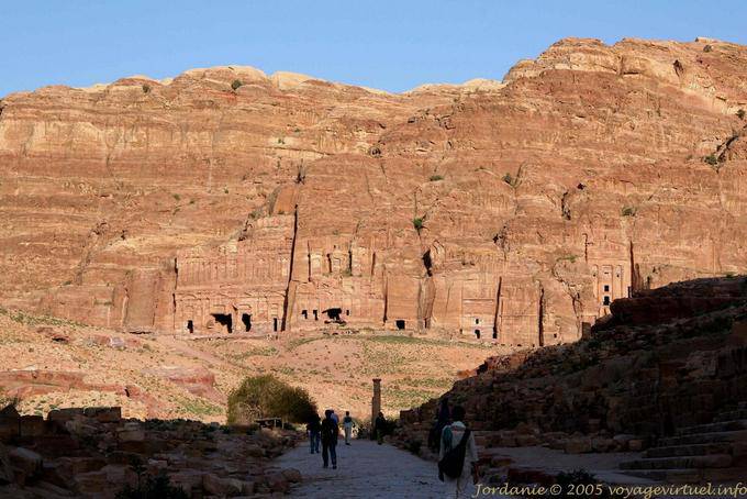 Corinthian Tombs and moiré, Petra Khubta - Jordan