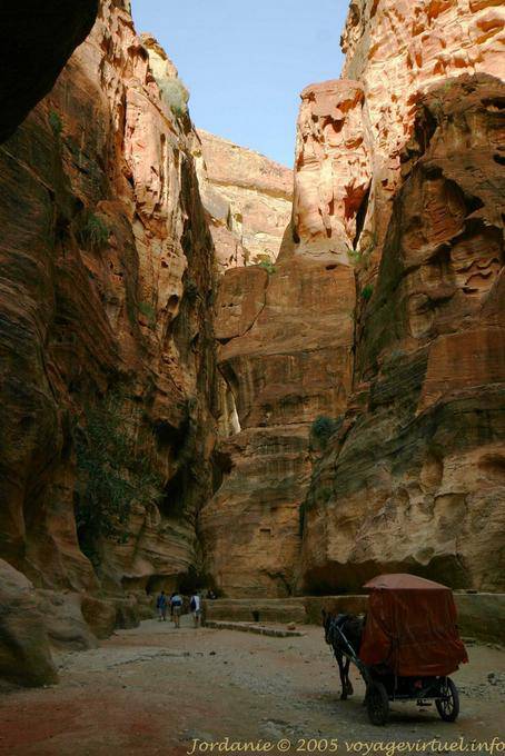 Horse cart in the meandering Siq, Petra - Jordan