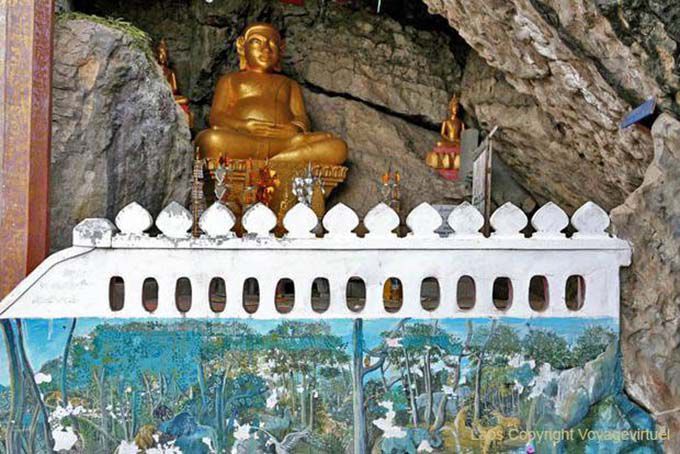 Buddha cave Phousi, Luang Prabang, Lao