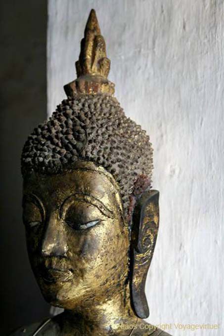 Antique Buddha wood, Wat Visoun, Luang Prabang, Lao