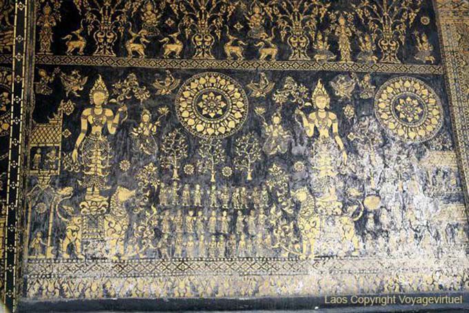 Mural in gold leaf, Wat Xieng Thong, Luang Prabang, Lao