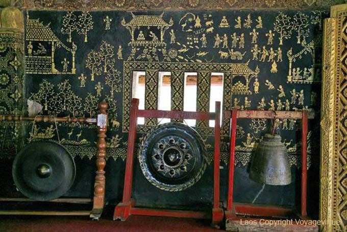 Gongs and bell, Wat Xieng Thong, Luang Prabang, Lao