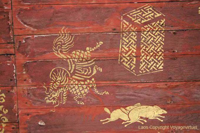 Paint detail Wat Chom Phe, Luang Prabang, Lao