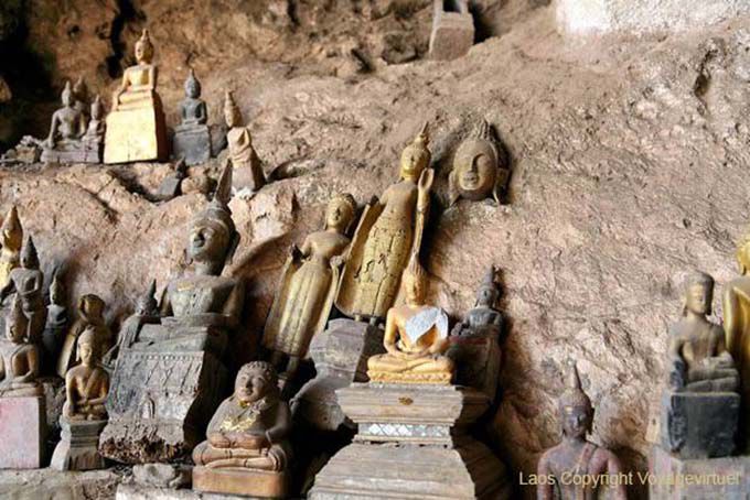 Religious figures, Pak Ou, Lao