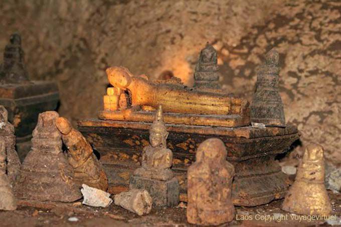 Rare reclining Buddha, Tham Phum, Pak Ou, Lao