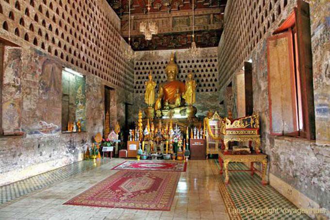 Prohibited Photo Wat Si Saket, Vientiane, Lao