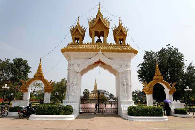 Monument entrance Pha That Luang, Vientiane, Lao