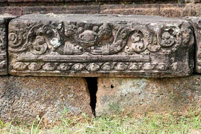 Khmer legacy North Palace, Wat Phou, Lao