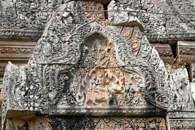Gods of buffalo, Wat Phou, Lao