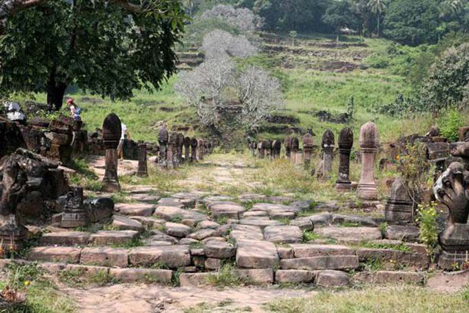 Paved driveway to lingas, Wat Phou, Lao