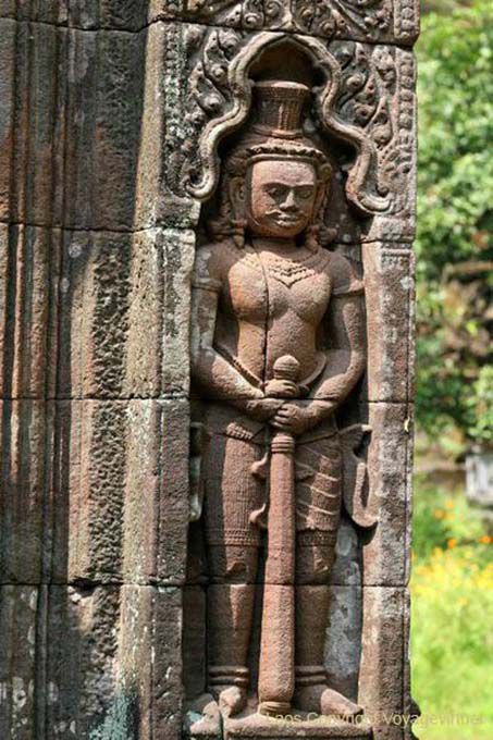 Dvârapâla with club, Wat Phou, Lao