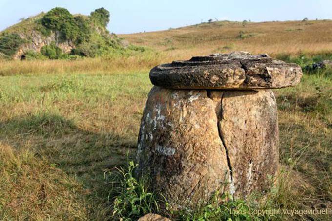 A split lid on jar Plain of Jars Xieng Khouang, Lao