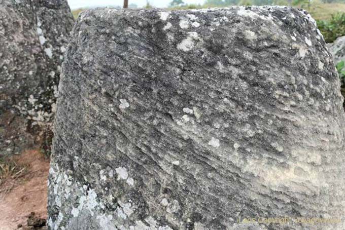 Streaks jar body, Plain of Jars Xieng Khouang, Lao