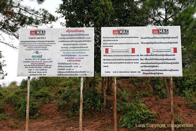 Sitemap 2 and war relics Plain of Jars Xieng Khouang, Lao