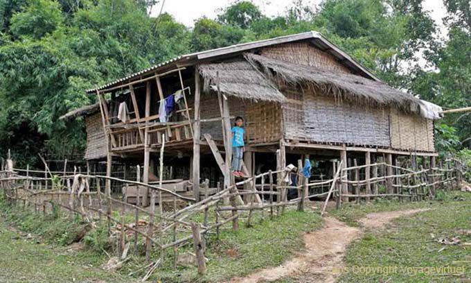 Traditional house, Thai Dam, Xieng Khouang, Lao