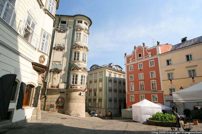 Altstadt, small square, Linz - Austria