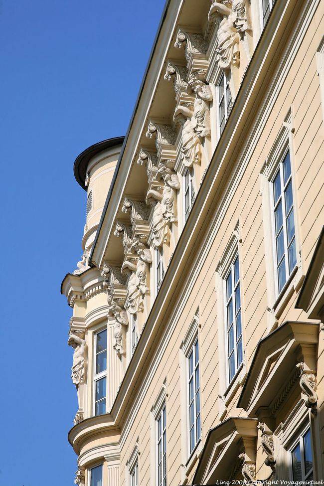 Domgasse, les Atlantes, male series, Linz - Austria