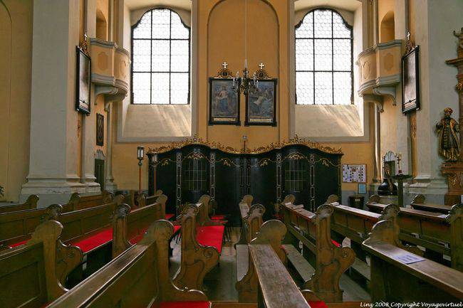 Postlingberg, the confessional and the benches, Linz - Austria
