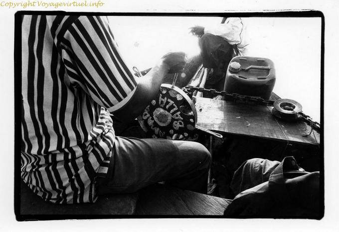 Entre Mopti et Tombouctou Pinasse Barre Mali