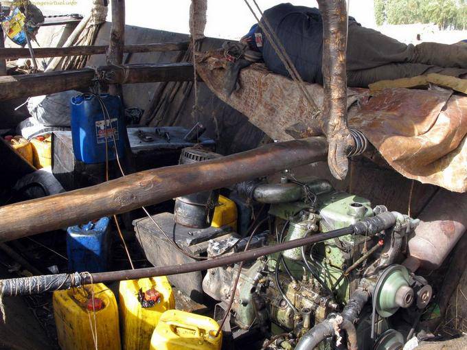 Entre Mopti et Tombouctou Pinasse Sommeil Capitaine Mali