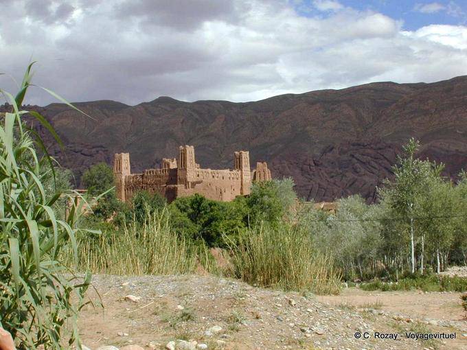 Kasbah at the foot of the mountains in the Dades Valley - Morocco