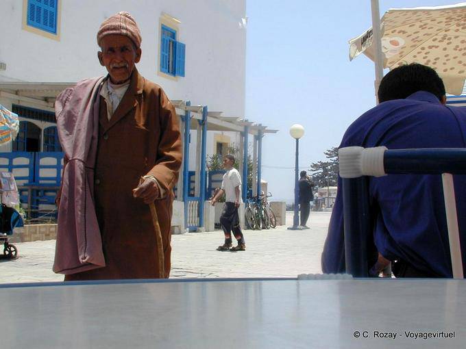 Essaouira, a passer from the surrounding countryside - Morocco
