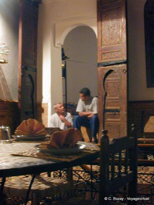Discussion after the meal Restaurant Riad Meknes - Morocco