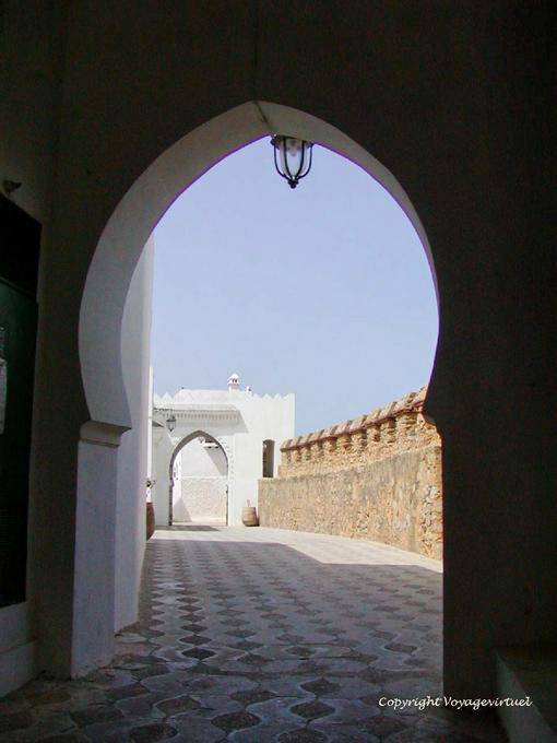 Walk on the walls of the medina, Asilah - Morocco