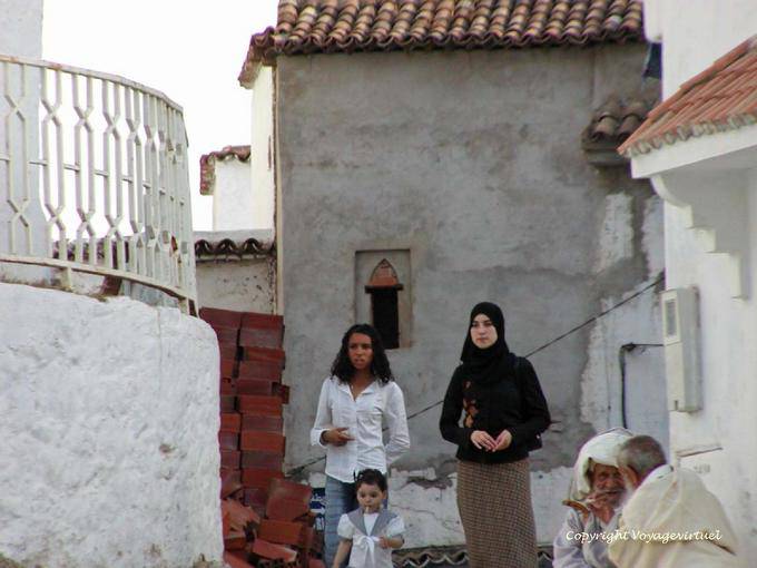 Generations coexist, Chefchaouen - Morocco