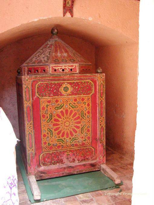 Chest painted wood bride, Ethnographic Museum, Chefchaouen - Morocco
