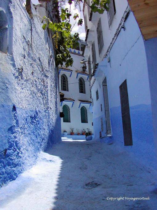 Chefchaouen, architecture and blue alley - Morocco