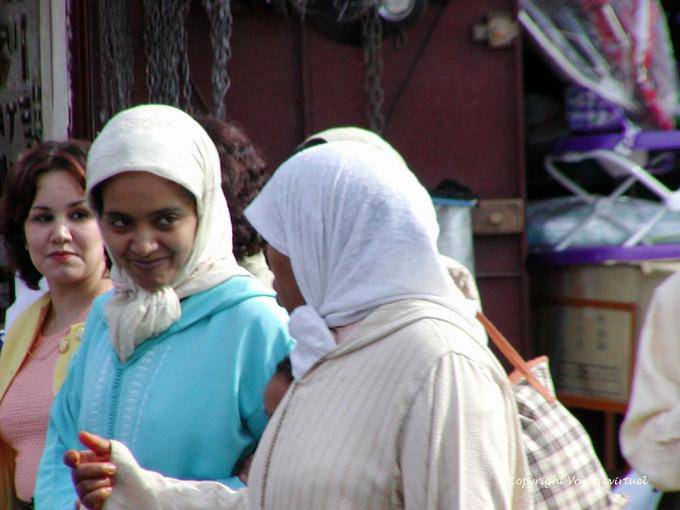 By the way, women Marrakchis, Marrakech - Morocco