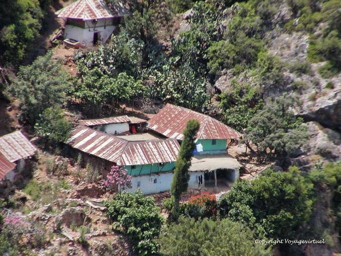 Typical rustic building in the gorge to Mezlafen Al Wadi - Morocco