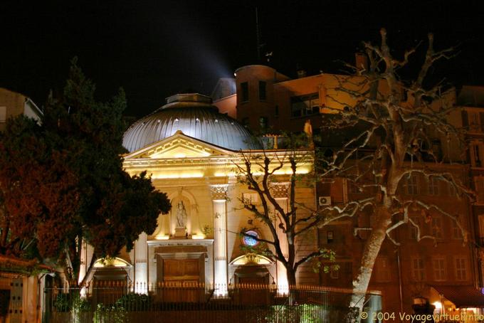 Dome of the chapel Accoules seen from the street crates, Marseilles - France
